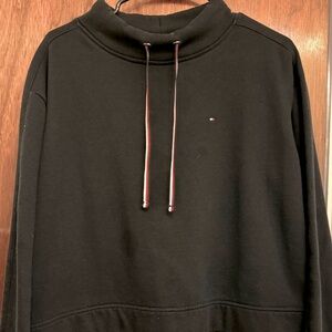 Tommy Hilfiger Navy Blue pullover sweater